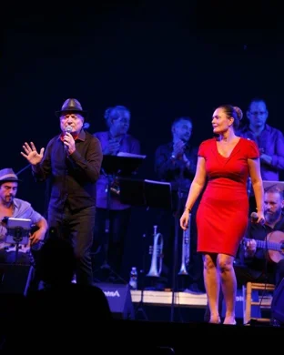 Live concert by Gente De Zona