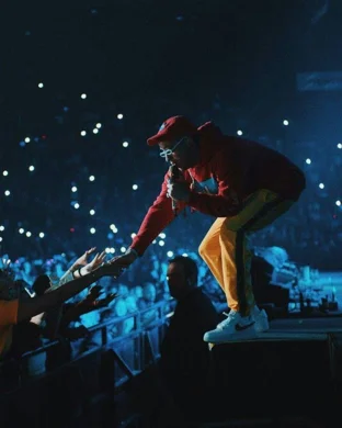 Live concert by Dexta Daps