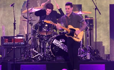 Dashboard Confessional