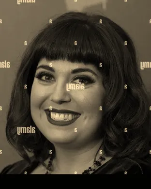 Live concert by Jenny Zigrino