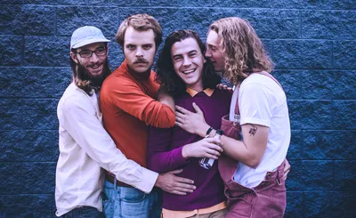 Peach Pit